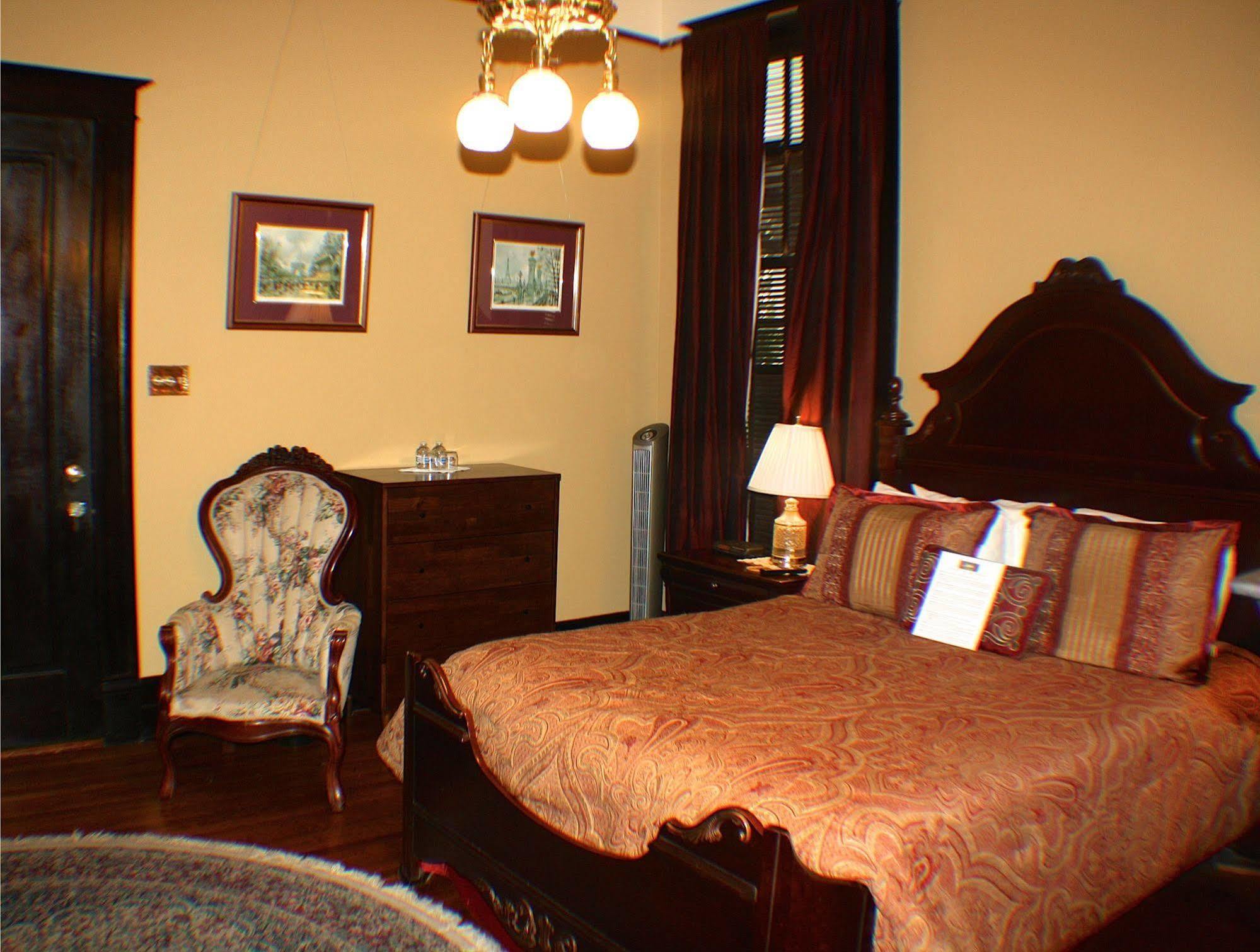 Canal Street Inn ニューオーリンズ エクステリア 写真